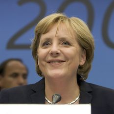 Corridors of Power: Merkel’s Swansong, the Pentagon’s Mess and Middle East Warnings