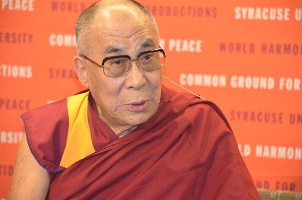 The Dalai Lama at Syracuse University, Oct. 8, 2012 (Voice of America photo).
