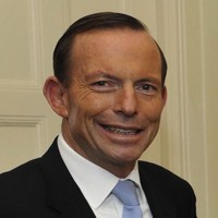 Australia’s Abbott Seeks to Move Indonesia Ties Past Asylum-Seeker Tensions