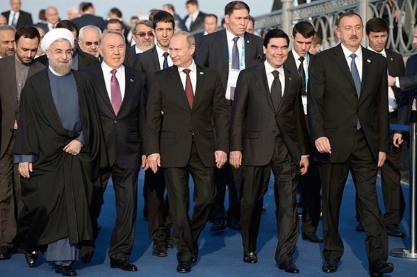 Leaders walk along the Volga embankment during the Caspian Summit, Astrakhan, Russia, Sept. 29, 2014 (Russian Presidential Press and Information Office photo).