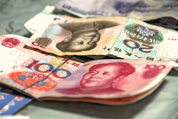 Renminbi bank notes (photo by Flickr user faungg licensed under the Creative Commons Attribution-NoDerivs 2.0 Generic license).