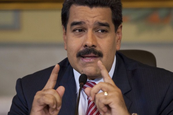 Falling Oil Prices Push Venezuela, Maduro Closer to the Edge