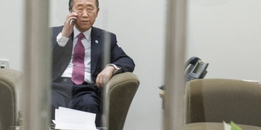 U.N. Secretary-General Ban Ki-moon speaks to Mali President Boubacar Keita on the sidelines of the U.N. Chief Executives Board meeting in Washington, D.C., Nov. 21, 2014 (U.N. photo by Eskinder Debebe).