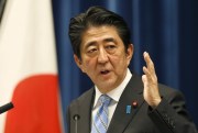 Japanese Prime Minister Shinzo Abe calls a snap election for December during a press conference at his official residence in Tokyo, Nov. 18, 2014 (AP photo by Shizuo Kambayashi).