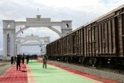 A cargo train is ready to cross an Iranian border in the Turkmen frontier village of Ak-Yayla, Dec. 3, 2014 (AP photo by Alexander Vershinin).