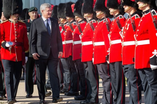 Canadian Prime Minister Stephen Harper marks the 100th anniversaries of the Royal 22nd Regiment and Valcartier Garrison in Quebec, Oct. 14. 2014 (Photo from the website of the Canadian Prime Minister).