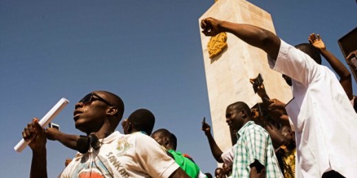 People gather at the Place de Nation to ask for a civilian and democratic transition, Ouagadougou, Burkina Faso, Nov. 2, 2014 (AP photo by Theo Renaut).