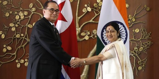 Indian Foreign Minister Sushma Swaraj shakes hands with North Korean Foreign Minister Ri Su Yong, New Delhi, India, April 13, 2015 (AP photo by Manish Swarup).