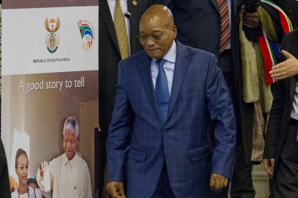 South Africa’s Zuma Faces Double Bind on Troubled Economy