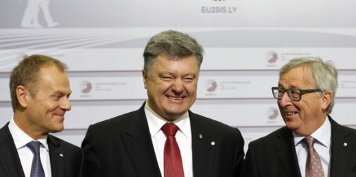European Council President Donald Tusk, Ukrainian President Petro Poroshenko and European Commission President Jean-Claude Juncker at the Eastern Partnership summit, Riga, Latvia, May 22, 2015 (AP photo by Mindaugas Kulbis).