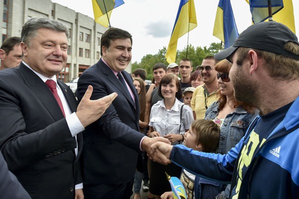 Ukraine’s Poroshenko Pushes New Reforms Amid Resurgent Violence