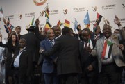 South African President Jacob Zuma, cenetr, and delegates prepare for a photo op at the African Union Summit, Johannesburg, June 14 2015 (AP photo by Shiraaz Mohamed).