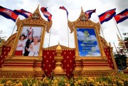 Independence Monument, Phnom Penh, Cambodia, June 17, 2015 (photo by Flickr user phalinn licensed under the Creative Commons Attribution 2.0 Generic license).
