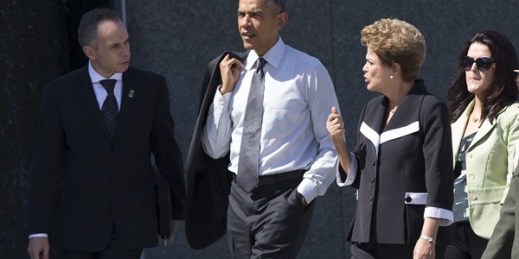 U.S. President Barack Obama walks with Brazilian President Dilma Rousseff during a visit to the Martin Luther King Jr. Memorial, Washington, June 29, 2015 (AP photo by Evan Vucci).
