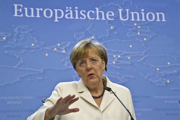 Germany’s Merkel Walks a Fine Line on Greek Bailout Talks