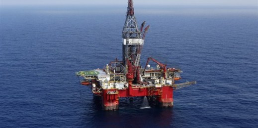 The Centenario deep-water drilling platform stands off the coast of Veracruz, Mexico in the Gulf of Mexico, Nov. 22, 2013 (AP photo by Dario Lopez-Mills).