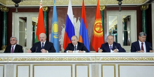 The presidents of Armenia, Belarus, Russia, Kazakhstan and Kyrgyzstan at the Eurasian Economic Union summit, Moscow, Russia, Dec. 23, 2014 (AP photo by Maxim Shipenkov).
