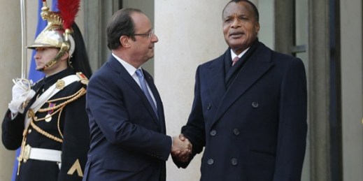Congolese President Denis Sassou Nguesso and French President Francois Hollande at the Elysee Palace, Paris, France, Dec. 6, 2013 (AP photo by Christophe Ena).