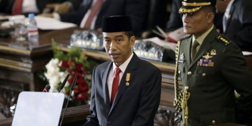 Indonesian President Joko "Jokowi" Widodo delivers his speech before Parliament members ahead of the country's Independence Day, Jakarta, Indonesia, Aug. 14, 2015 (AP photo by Tatan Syuflana).