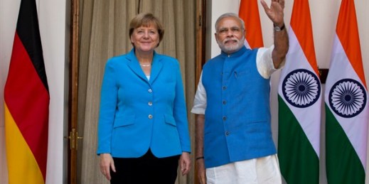 German Chancellor Angela Merkel and Indian Prime Minister Narendra Modi pose before a meeting in New Delhi, India, Oct. 5, 2015 (AP photo by Saurabh Das).