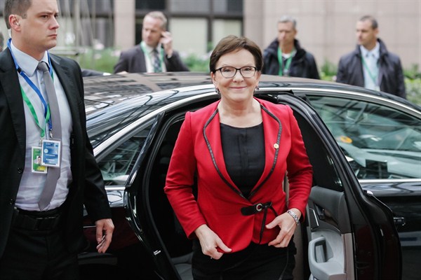 Polish Prime Minister Ewa Kopacz arrives for an emergency EU heads of state summit on migration at the EU Council building, Brussels, Sept. 23, 2015 (AP photo by Francois Walschaerts).
