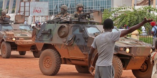 French peacekeeping soldiers patrol the city of Bangui, Central African Republic, Sept. 30, 2015 (AP photo).