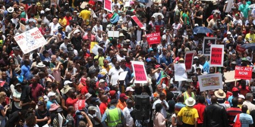 Hundreds of demonstrators at a protest, Johannesburg, South Africa, Dec. 16, 2015 (AP photo by Denis Farrell).