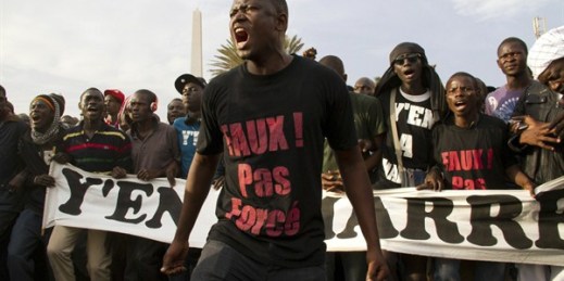 Protesters opposed to President Abdoulaye Wade running for a third term during a rally, Dakar, Senegal, Jan. 31, 2012 (AP photo by Tanya Bindra).