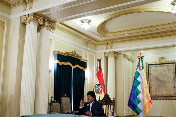 Bolivian President Evo Morales at a press conference at the government palace, La Paz, Bolivia, Feb. 24, 2016 (AP photo by Juan Karita).