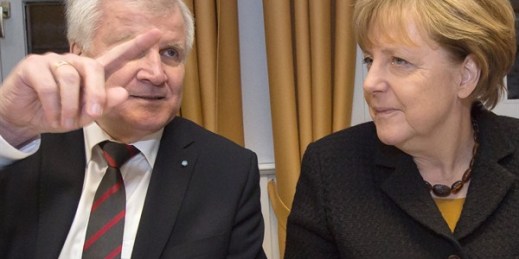 Christian Social Union Party (CSU) party leader and Bavarian Gov. Horst Seehofer and German Chancellor Angela Merkel attend a meeting of the CSU, Kreuth, Germany, Jan. 6, 2016 (AP photo by Peter Kneffel).