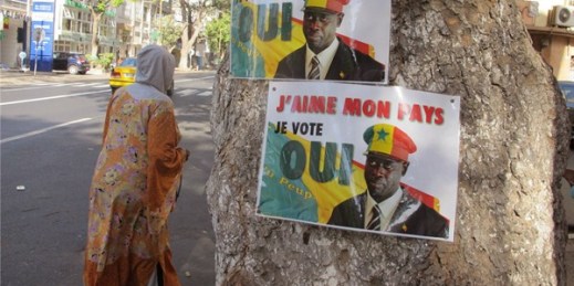 A constitutional referendum poster reading "Vote yes," Dakar, Senegal, March 20, 2016 (AP photo by Carley Petesch).
