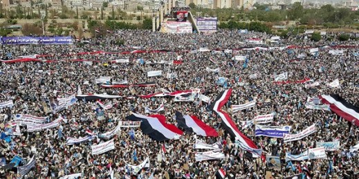 Supporters of Yemen's former president, Ali Abdullah Saleh, and allies of the Houthis at a rally against the Saudi-led intervention, Sanaa, Yemen, March 26, 2016 (AP photo by Hani Mohammed).