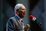 Malaysian Prime Minister Najib Razak delivers a speech, Kuala Lumpur, Malaysia, Jan. 28, 2016 (AP photo by Joshua Paul).
