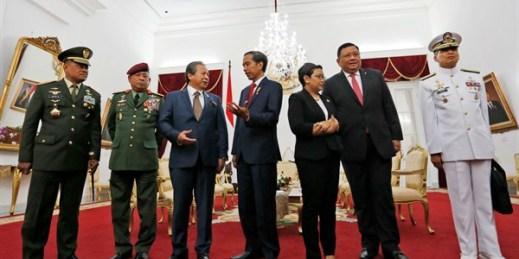 Politcal and military leaders from Indonesia, Malaysia and the Philippines before the start of their trilateral meeting on maritime security issues, Yogyakarta, Indonesia, May 5, 2016 (AP photo by Rana Dyandra).