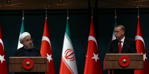 Iranian President Hassan Rouhani and Turkish President Recep Tayyip Erdogan during a joint news conference, Ankara, Turkey, April 16, 2016 (AP photo by Burhan Ozbilici).