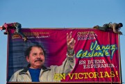 Workers install a billboard supporting Nicaraguan President Daniel Ortega, Managua, Nicaragua, Dec. 21, 2015 (AP photo by Esteban Felix).