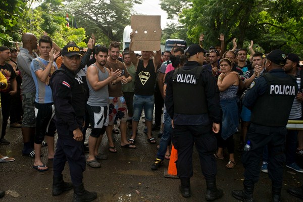 Cuban migrants at the border between Costa Rica and Nicaragua,, Nov. 16, 2015 (AP photo by Esteban Felix).
