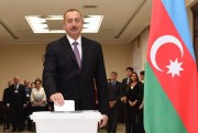 Azerbaijani President Ilham Aliyev casts his ballot in a constitutional referendum, Baku, Azerbaijan, Sept. 26, 2016 (AP photo by  Vugar Amrullayev).