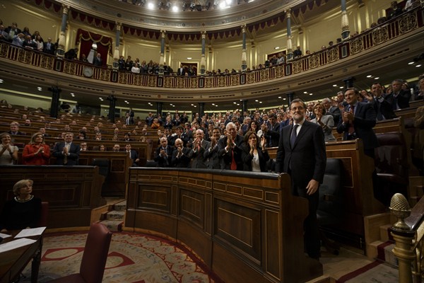Spain’s Political Deadlock Ends as Fractured Opposition Helps Rajoy
