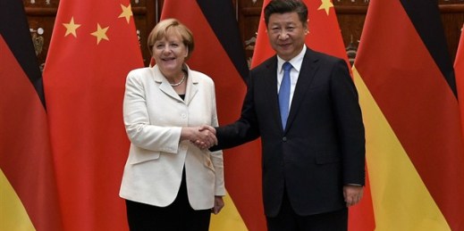 Chinese President Xi Jinping and German Chancellor Angela Merkel, Hangzhou, China, Sept. 5, 2016 (AP photo by Etienne Oliveau).