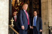 U.S. President-elect Donald Trump with Chief of Staff Reince Priebus and retired Lt. Gen. Michael Flynn, Palm Beach, Florida, Dec. 21, 2016. (AP photo by Andrew Harnik).