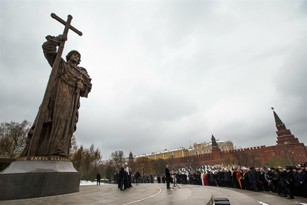 Russian President Vladimir Putin at the unveiling ceremony of a monument to Vladimir the Great outside the Kremlin, Moscow, Nov. 4, 2016 (AP photo by Alexander Zemlianichenko).