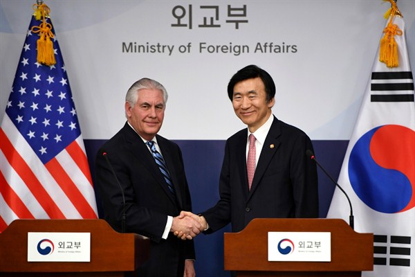 U.S. Secretary of State Rex Tillerson and South Korean Foreign Minister Yun Byung-se at a press conference in Seoul, March 17, 2017 (Pool photo by Jung Yeon-Je via AP).
