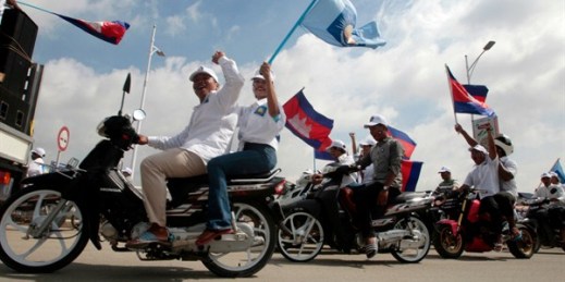 Supporters of the opposition Cambodia National Rescue Party during a campaign rally ahead of local elections, on the outskirts of Phnom Penh, Cambodia, May 28, 2017 (AP photo by Heng Sinith).