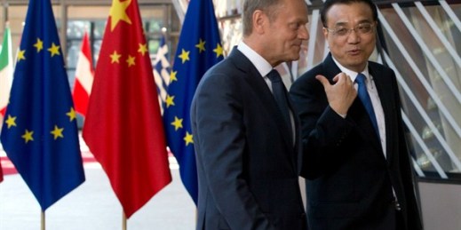 European Council President Donald Tusk walks with Chinese Premier Li Keqiang at the EU-China summit, Brussels, June 2, 2017 (AP photo by Virginia Mayo).
