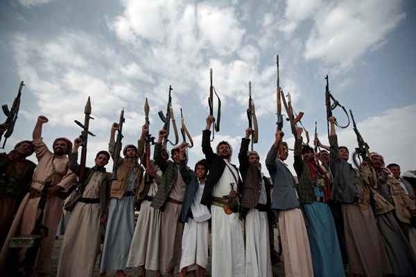 Tribesmen loyal to Houthi rebels attend a gathering aimed at mobilizing more fighters, Sanaa, Yemen, June 20, 2016 (AP photo by Hani Mohammed).