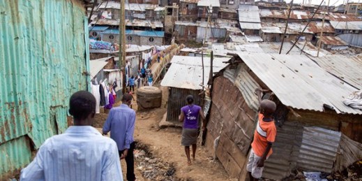 Informal settlements in Nairobi, Kenya, November 24, 2016 (dpa photo by Miro May via AP images).