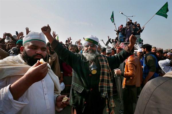 Why Pakistan’s Government Gave In to the Demands of Islamist Protesters