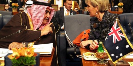 Bahrain’s foreign minister, Khalid bin Ahmed Al Khalifa, and Australian Foreign Minister Julie Bishop at the donor conference for Iraq, Kuwait City, Kuwait, Feb. 13, 2018 (AP photo by Jon Gambrell).