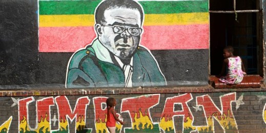 A painting of former Zimbabwean President Robert Mugabe, Harare, Nov, 20, 2017 (AP photo by Tsvangirayi Mukwazhi).